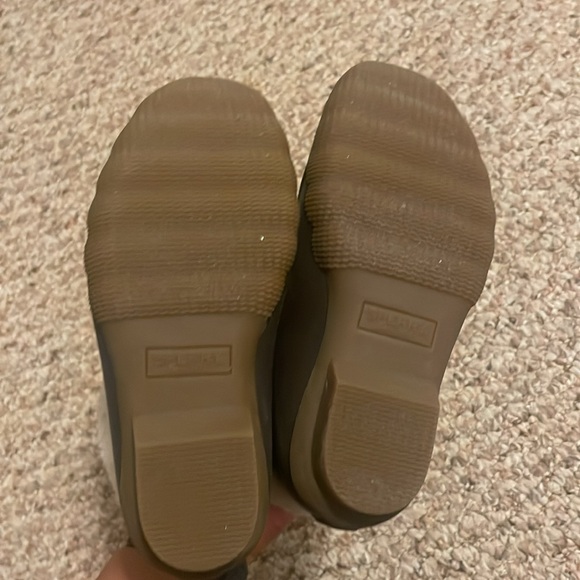 Girls Sperry winter boots - Picture 4 of 5